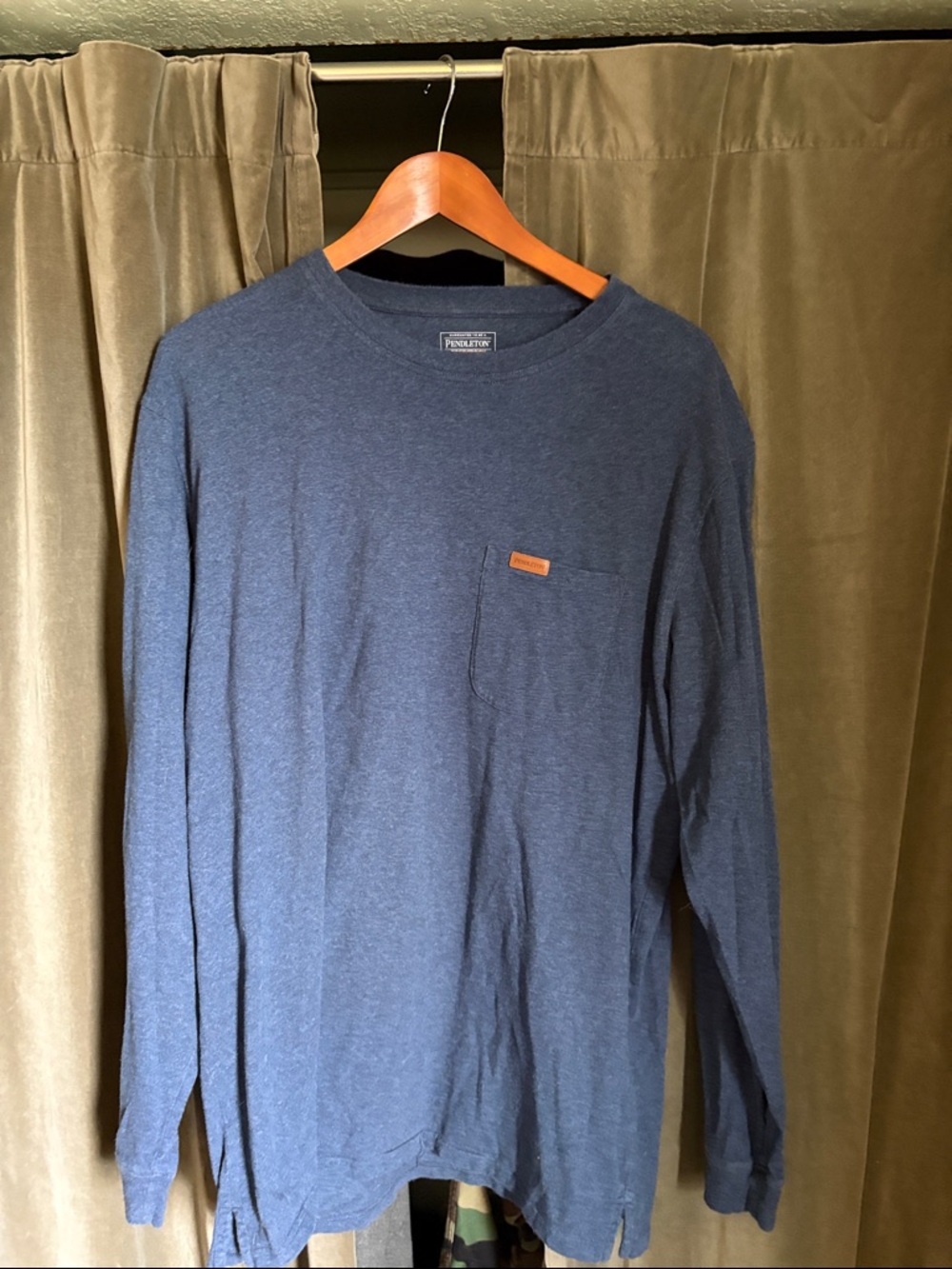 Pendleton Navy Long-Sleeve Pocket Tee